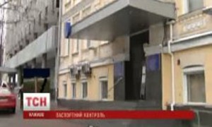 Страховщики в сговоре с чиновниками зарабатывают на украинцах.