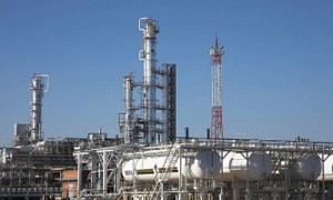 Ачинский НПЗ возобновил работу после июньского пожара