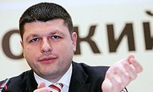 Председателю правления Банка Форум Вадиму Березовику пока не удается получить поддержку рейтинговых агентств. Фото: Александр Яловой / Коммерсантъ